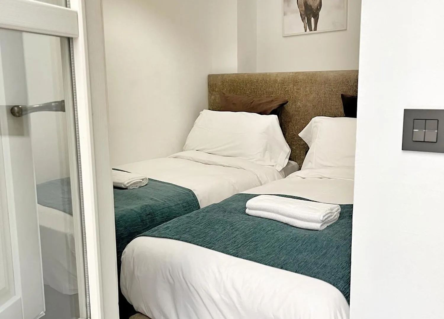 Tennessee Urban Suites Malaga Aparthotel