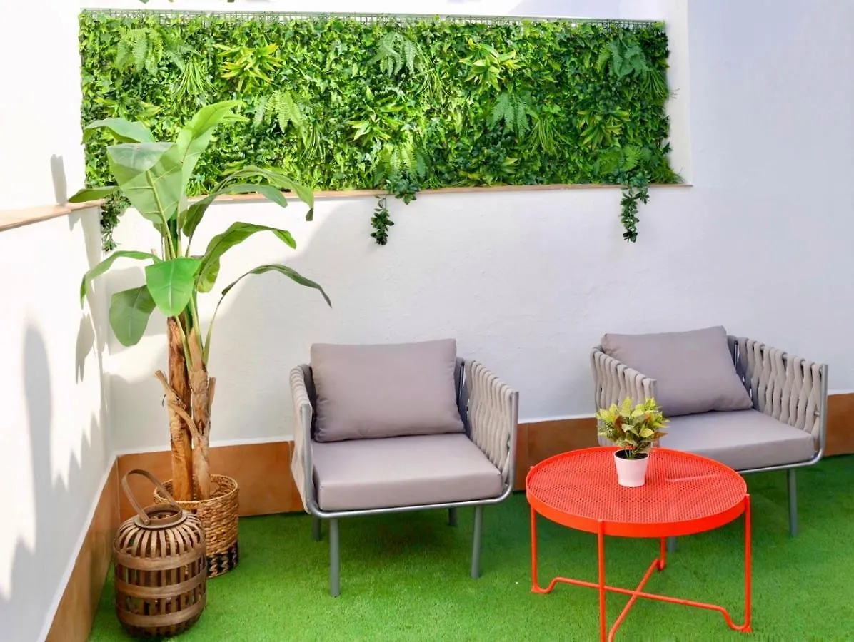 Tennessee Urban Suites Malaga Aparthotel