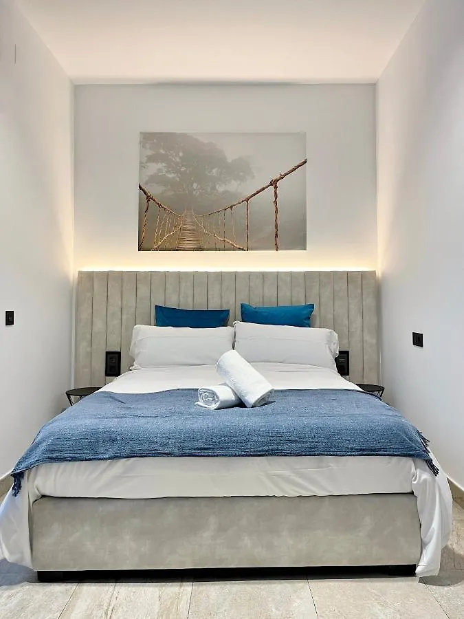 Tennessee Urban Suites Malaga Aparthotel